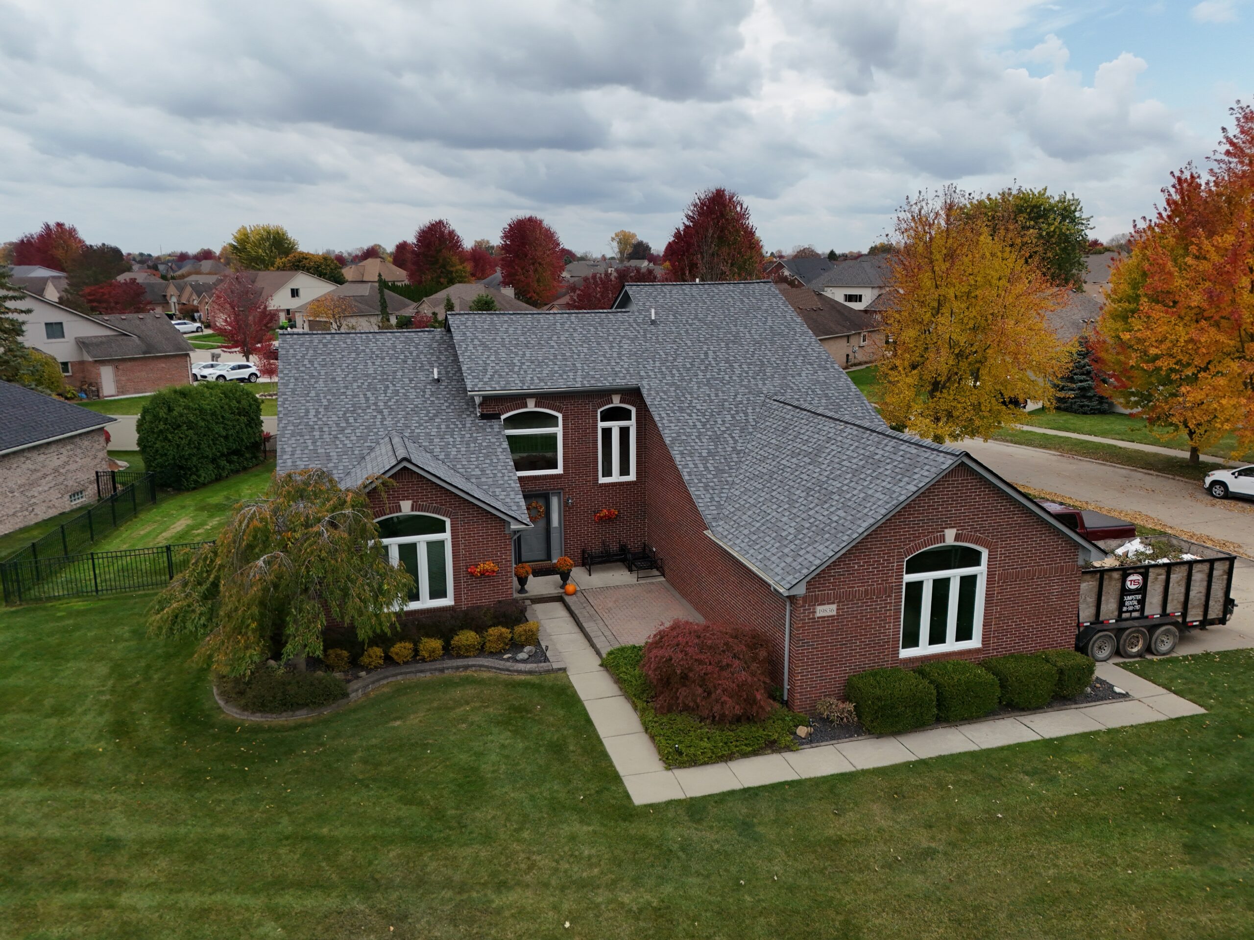 Residential roof replacement project in Metro Detroit, MI — Roofcom (#2)