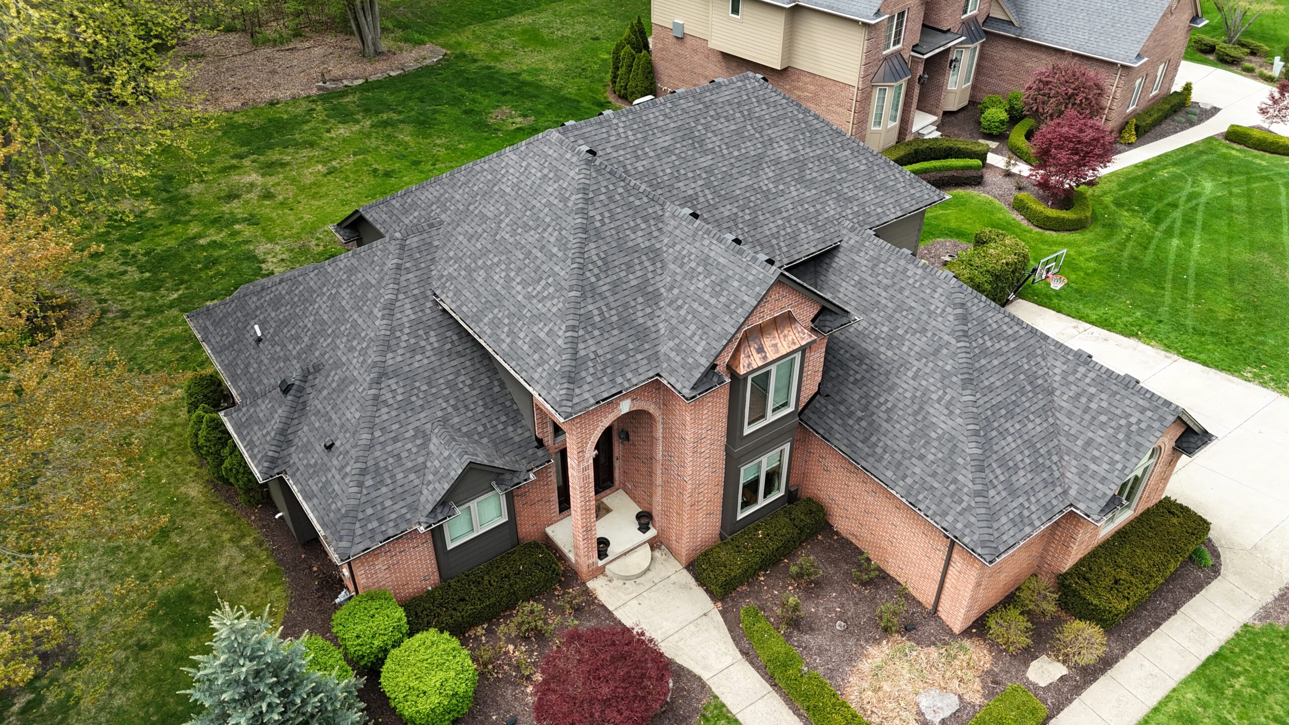 Residential roof replacement project in Metro Detroit, MI — Roofcom (#27)